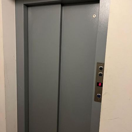 Apartment Near Metro & Netflix Wien Eksteriør billede