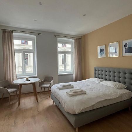 Apartment Near Metro & Netflix Wien Eksteriør billede