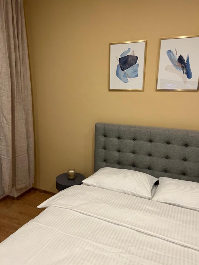 Apartment Near Metro & Netflix Wien Eksteriør billede
