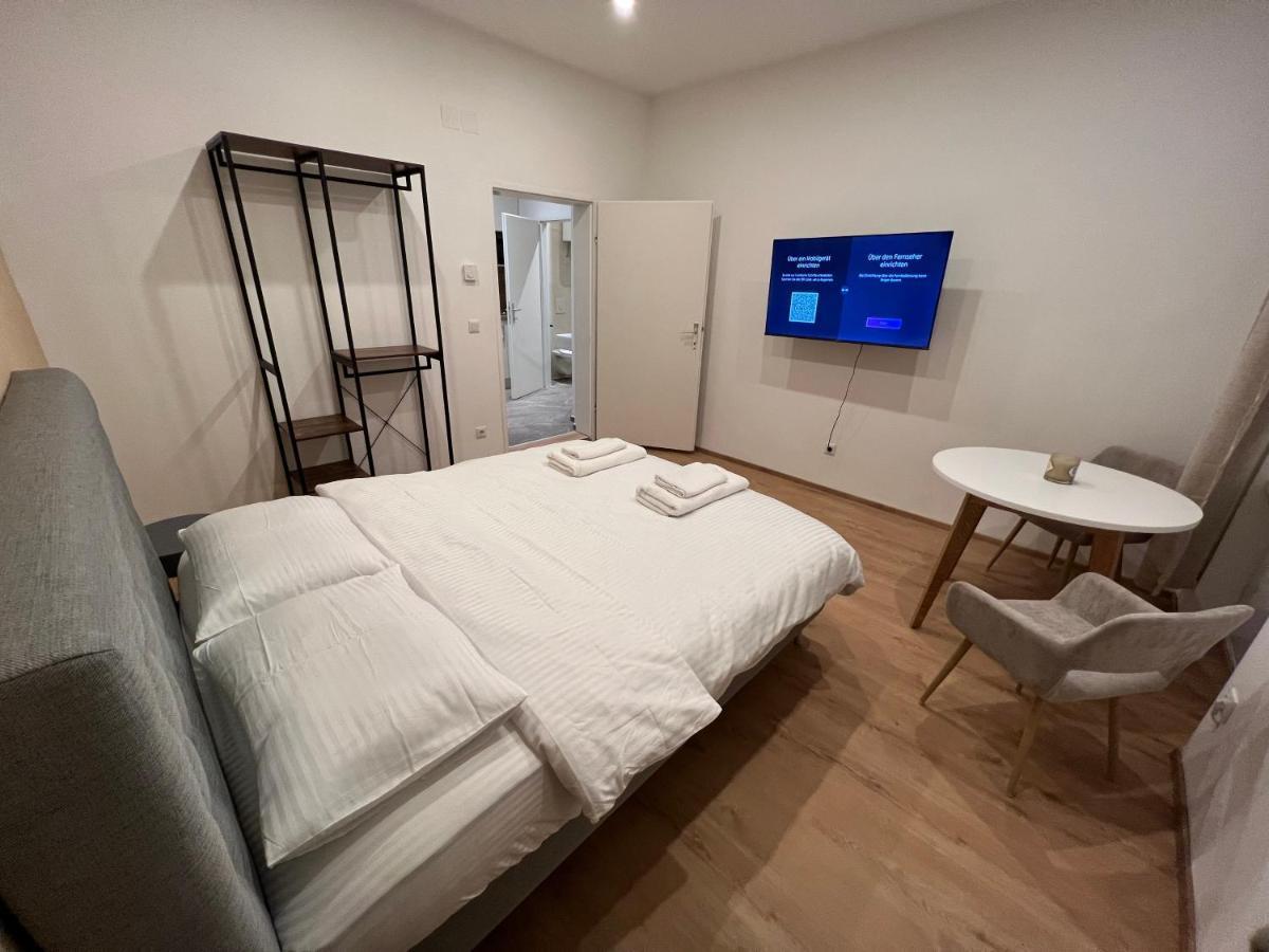 Apartment Near Metro & Netflix Wien Eksteriør billede